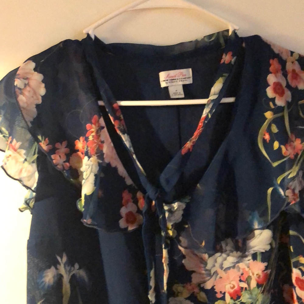 Cute work top